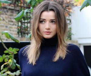 Eleanor Calder Biography