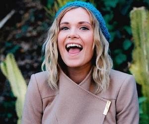 Eliza Taylor Biography