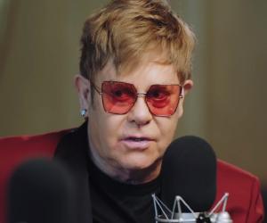 Elton John Biography