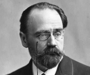 Emile Zola Biography