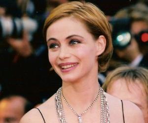 Emmanuelle Beart Biography