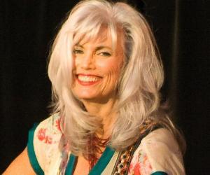 Emmylou Harris