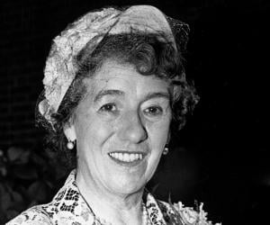 Enid Blyton Biography