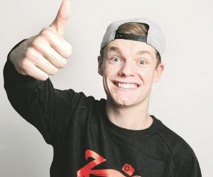 Enzo Knol