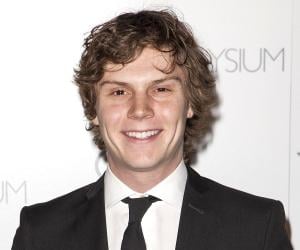 Evan Peters