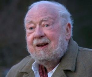 Freddie Jones