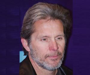 Gary Cole