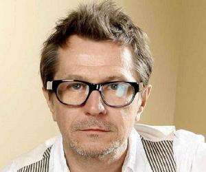 Gary Oldman