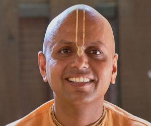 Gaur Gopal Das Biography