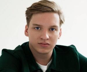 George Ezra