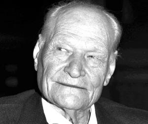 Giuseppe Ungaretti Biography