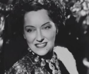 Gloria Swanson Biography