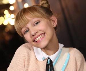 Grace VanderWaal Biography