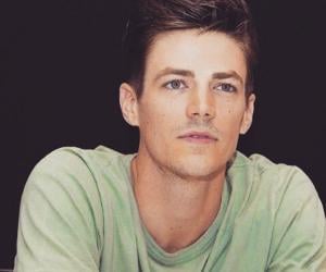 Grant Gustin