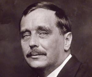 H. G. Wells Biography