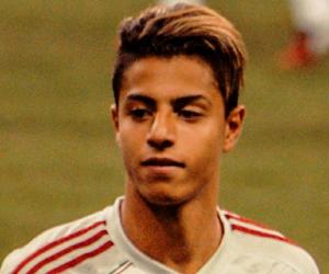 Hachim Mastour