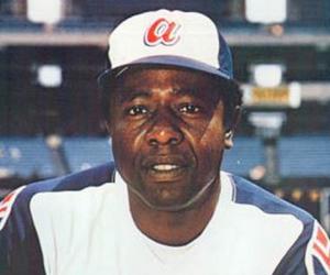 Hank Aaron Biography
