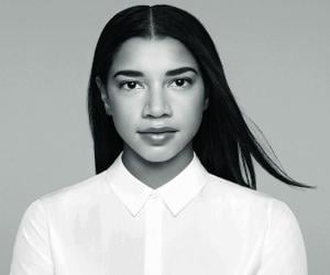 Hannah Bronfman Biography