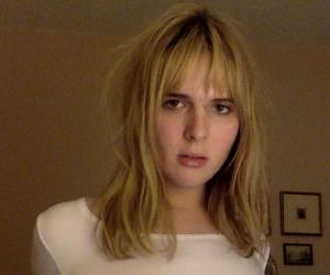 Hari Nef