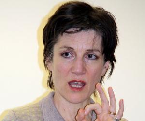 Harriet Walter