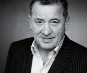 Harry Baer