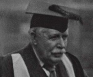 Hector Munro Chadwick