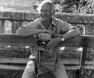 Henri Cartier-B... Biography