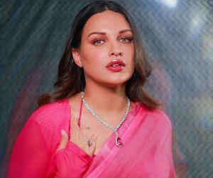 Himanshi Khurana Biography