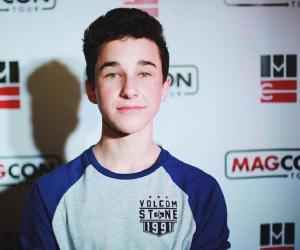 Hunter Rowland