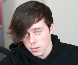 ImAllexx Biography