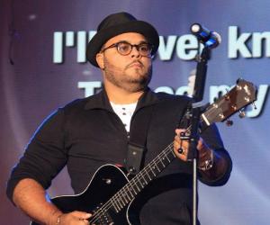 Israel Houghton