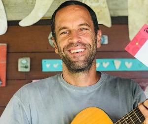 Jack Johnson Biography