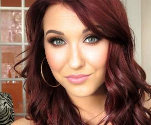 Jaclyn Hill Biography