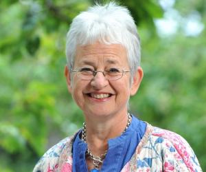 Jacqueline Wilson Biography