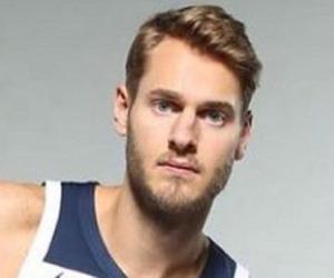 Jake Layman