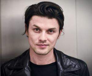 James Bay Biography