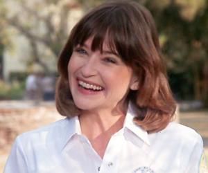 Jan Hooks