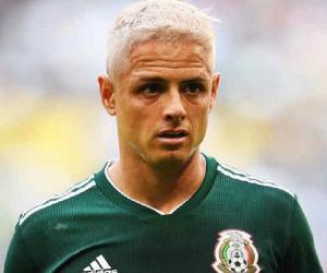 Javier Hernández Biography