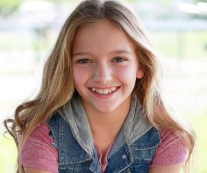 Jayden Bartels (MissJaydenB) - Bio, Facts, Family Life of Dancer