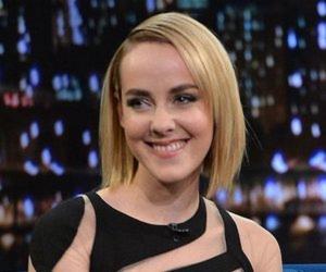 Jena Malone Biography