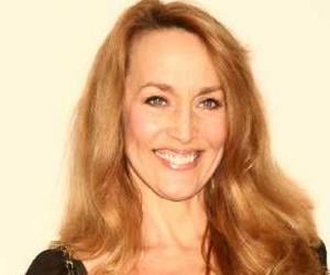 Jerry Hall Biography