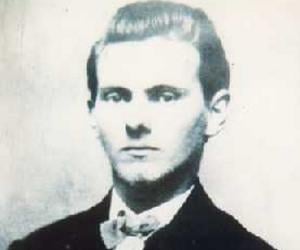 Jesse James Biography
