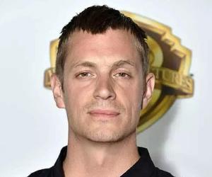 Joel Kinnaman Biography