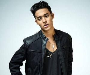 Joel Pimentel Biography