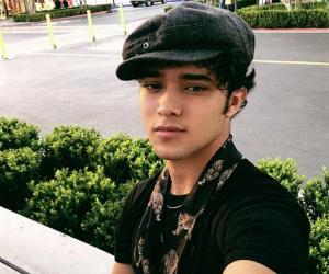 Joel Pimentel Biography – Facts, Childhood, Family Life of Pop Singer