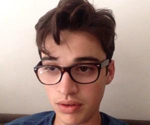 Joey Bragg