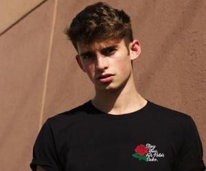 Joey Kidney Biography