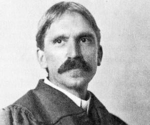 John Dewey Biography