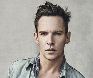 Jonathan Rhys Meyers