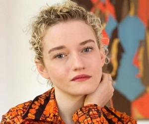 Julia Garner